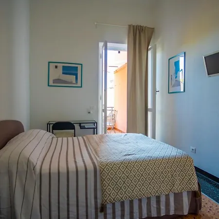 Tui Beds Maison d'hôtes Arenzano